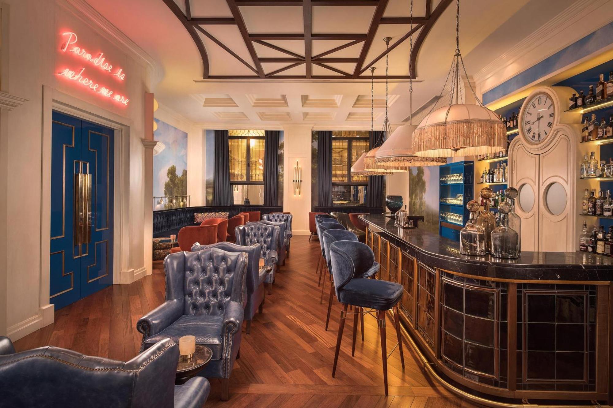 Hotel The Westin Valenza Esterno foto The Bar