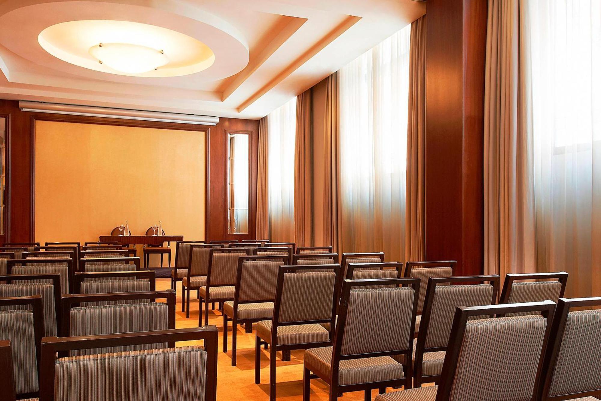 Hotel The Westin Valenza Esterno foto Meeting room