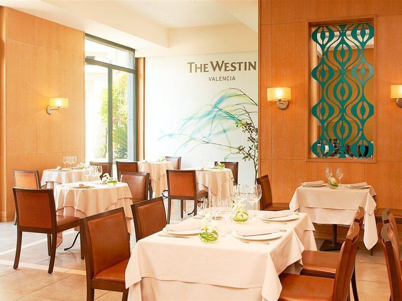 Hotel The Westin Valenza Esterno foto The Westin, Veranda