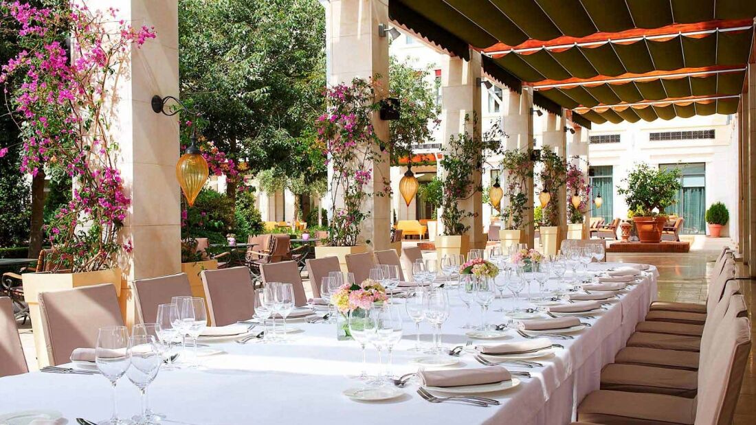 Hotel The Westin Valenza Esterno foto The restaurant